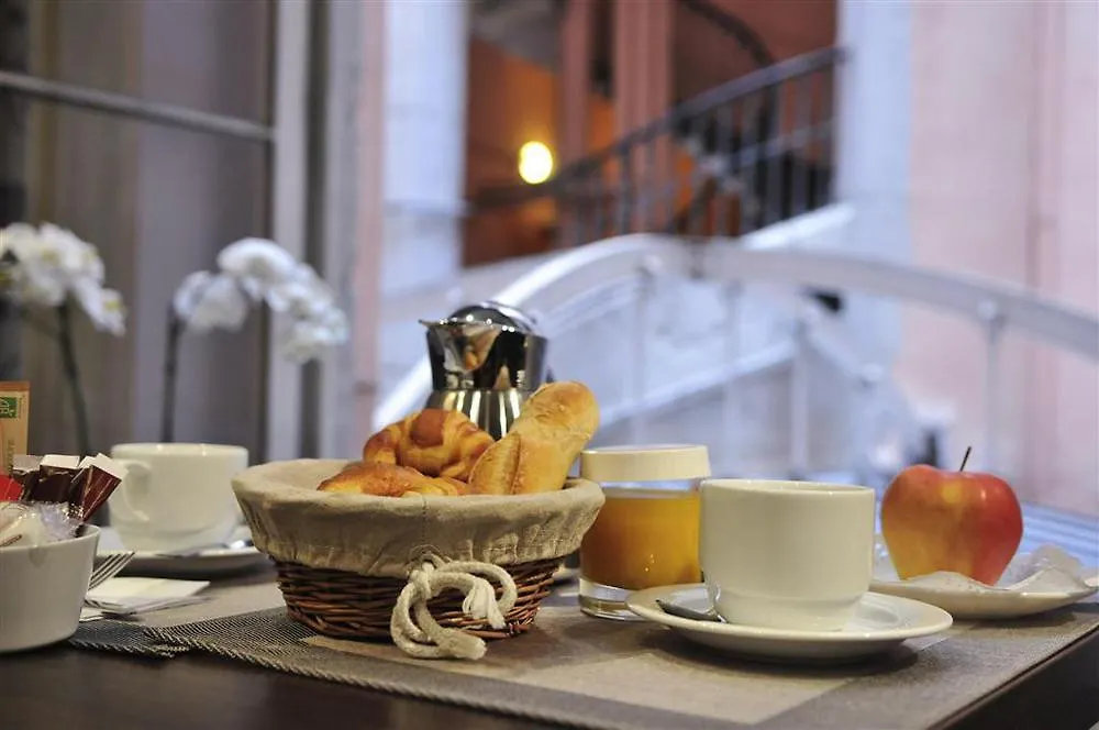 Mercure Lyon Centre Beaux-Arts Hotell